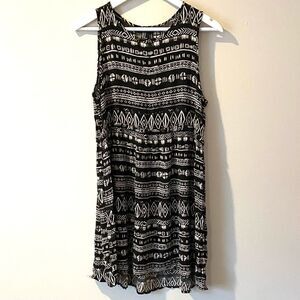 Forever 21 slip dress geometric shapes black